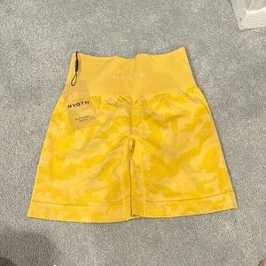 NVGTN Shorts